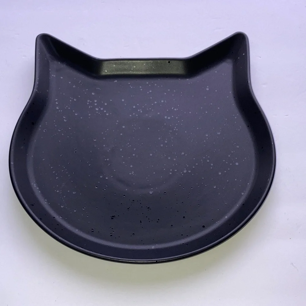 Black Cat-Shaped Stoneware Dinner Plate with Sparkle